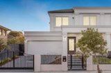 https://images.listonce.com.au/custom/160x/listings/17b-st-clair-crescent-mount-waverley-vic-3149/222/01682222_img_01.jpg?Une_tgMP2lg