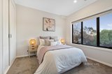 https://images.listonce.com.au/custom/160x/listings/17b-windsor-avenue-mount-waverley-vic-3149/038/01780038_img_07.jpg?s80MGDoKt98