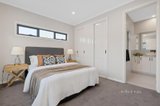 https://images.listonce.com.au/custom/160x/listings/17b-windsor-avenue-mount-waverley-vic-3149/038/01780038_img_08.jpg?Sr15Vd9MOf0