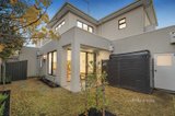 https://images.listonce.com.au/custom/160x/listings/17b-windsor-avenue-mount-waverley-vic-3149/710/01717710_img_12.jpg?6WJw4ULMCzk
