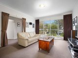 https://images.listonce.com.au/custom/160x/listings/18-12-parring-road-balwyn-vic-3103/268/01685268_img_02.jpg?-xPzlY5HGPQ