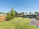 https://images.listonce.com.au/custom/160x/listings/18-20-melrose-avenue-coldstream-vic-3770/483/01529483_img_12.jpg?LM668k8KeFg