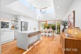 https://images.listonce.com.au/custom/160x/listings/18-addison-street-elwood-vic-3184/452/01863452_img_08.jpg?m1cHir88ZSQ