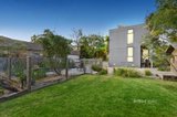 https://images.listonce.com.au/custom/160x/listings/18-adelaide-avenue-mount-waverley-vic-3149/863/01487863_img_16.jpg?GUVvB9X3XAc