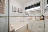 https://images.listonce.com.au/custom/160x/listings/18-alawara-drive-mooroolbark-vic-3138/656/01938656_img_09.jpg?sPNRH3craCw