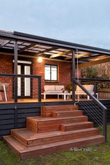 https://images.listonce.com.au/custom/160x/listings/18-alston-street-thornbury-vic-3071/306/01284306_img_16.jpg?rVjvpm9ksWk