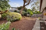 https://images.listonce.com.au/custom/160x/listings/18-amaroo-way-yallambie-vic-3085/249/01980249_img_14.jpg?SNN6rgOOKI4