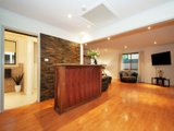 https://images.listonce.com.au/custom/160x/listings/18-araluen-drive-croydon-vic-3136/473/01525473_img_06.jpg?oUBWwDMIfZs