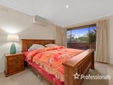 https://images.listonce.com.au/custom/160x/listings/18-araluen-drive-croydon-vic-3136/659/01525659_img_10.jpg?5Wa0tqv8qQ0