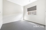 https://images.listonce.com.au/custom/160x/listings/18-aria-street-clyde-vic-3978/962/01778962_img_06.jpg?_H9WcBLnUfA