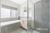 https://images.listonce.com.au/custom/160x/listings/18-aria-street-clyde-vic-3978/962/01778962_img_08.jpg?iOrJ29wTjTI