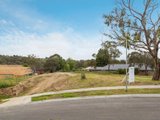 https://images.listonce.com.au/custom/160x/listings/18-aspen-court-warranwood-vic-3134/795/00966795_img_02.jpg?AMrb1byEI8A