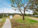 https://images.listonce.com.au/custom/160x/listings/18-aspen-court-warranwood-vic-3134/795/00966795_img_03.jpg?H1wM1mvsVlA