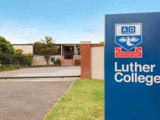 https://images.listonce.com.au/custom/160x/listings/18-aspen-court-warranwood-vic-3134/795/00966795_img_08.jpg?MByylOmUezs