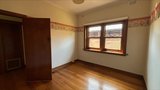 https://images.listonce.com.au/custom/160x/listings/18-barry-street-bentleigh-vic-3204/201/01584201_img_07.jpg?n6sa9l9V0b8