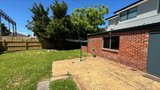 https://images.listonce.com.au/custom/160x/listings/18-barry-street-bentleigh-vic-3204/201/01584201_img_15.jpg?0obariH5lD0