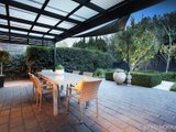 https://images.listonce.com.au/custom/160x/listings/18-bates-drive-williamstown-vic-3016/553/01202553_img_13.jpg?tVl23KQVmug