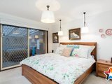 https://images.listonce.com.au/custom/160x/listings/18-batterbee-drive-mooroolbark-vic-3138/503/01529503_img_06.jpg?HXvigspRG-g