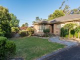 https://images.listonce.com.au/custom/160x/listings/18-beatrice-street-kilsyth-vic-3137/363/01524363_img_02.jpg?gKEXeuT3c28