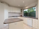 https://images.listonce.com.au/custom/160x/listings/18-beatrice-street-kilsyth-vic-3137/363/01524363_img_05.jpg?QpDsqo6bDKY