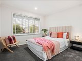 https://images.listonce.com.au/custom/160x/listings/18-beddoe-road-vermont-vic-3133/558/01637558_img_12.jpg?Ul2fYKeKKwc