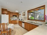 https://images.listonce.com.au/custom/160x/listings/18-bennett-street-balwyn-vic-3103/421/00829421_img_06.jpg?Rh7xB3g7z_c