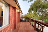 https://images.listonce.com.au/custom/160x/listings/18-bimbadeen-crescent-yallambie-vic-3085/600/01649600_img_21.jpg?JtmqbFWzIZo