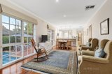 https://images.listonce.com.au/custom/160x/listings/18-bizley-street-mount-waverley-vic-3149/026/00630026_img_05.jpg?v6bRrcU1dmw