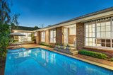 https://images.listonce.com.au/custom/160x/listings/18-bizley-street-mount-waverley-vic-3149/026/00630026_img_09.jpg?IE7ARghrn10