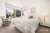 https://images.listonce.com.au/custom/160x/listings/18-bowen-road-doncaster-east-vic-3109/523/01989523_img_10.jpg?Gn3bW3UxAMA