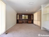 https://images.listonce.com.au/custom/160x/listings/18-bowen-road-lilydale-vic-3140/535/01528535_img_07.jpg?B0ioXqI8Qx8