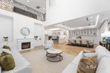 https://images.listonce.com.au/custom/160x/listings/18-boyanna-road-glen-waverley-vic-3150/061/01933061_img_02.jpg?6YkRkh9tJ6k