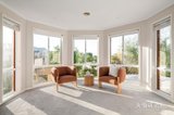 https://images.listonce.com.au/custom/160x/listings/18-brentwood-rise-eltham-vic-3095/294/01934294_img_12.jpg?U_OhuiNqGcQ