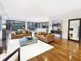 https://images.listonce.com.au/custom/160x/listings/18-briggs-street-mont-albert-north-vic-3129/675/01683675_img_02.jpg?NnOYcbORyeM