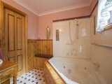 https://images.listonce.com.au/custom/160x/listings/18-broad-road-campbells-creek-vic-3451/338/00616338_img_07.jpg?ngRSO1ghWAg