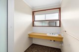 https://images.listonce.com.au/custom/160x/listings/18-carbine-court-mill-park-vic-3082/046/01514046_img_10.jpg?0yZHtM541f4