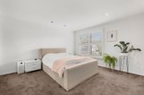 https://images.listonce.com.au/custom/160x/listings/18-carlton-court-templestowe-vic-3106/779/01772779_img_04.jpg?2nxd7uydovw