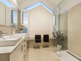 https://images.listonce.com.au/custom/160x/listings/18-carlton-court-templestowe-vic-3106/779/01772779_img_09.jpg?ca4tbnFy-D8