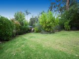 https://images.listonce.com.au/custom/160x/listings/18-carmen-court-lilydale-vic-3140/138/01524138_img_14.jpg?rXn7-w4ayoU