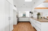 https://images.listonce.com.au/custom/160x/listings/18-carrington-street-balwyn-north-vic-3104/281/01987281_img_01.jpg?wJKYYbkKSug