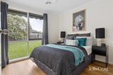 https://images.listonce.com.au/custom/160x/listings/18-chestnut-road-mill-park-vic-3082/615/01815615_img_10.jpg?j4CS0aVCloY