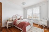 https://images.listonce.com.au/custom/160x/listings/18-clarence-street-geelong-west-vic-3218/128/01919128_img_13.jpg?_Ona1XbBpJs