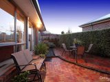 https://images.listonce.com.au/custom/160x/listings/18-clarendon-court-seabrook-vic-3028/681/01613681_img_11.jpg?q7zkVkzuViE