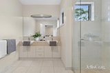 https://images.listonce.com.au/custom/160x/listings/18-club-house-close-buninyong-vic-3357/951/01813951_img_10.jpg?4o2XJdMm70w