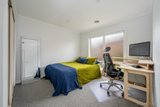 https://images.listonce.com.au/custom/160x/listings/18-coate-avenue-alphington-vic-3078/762/01895762_img_08.jpg?cmdwVaCAnnU