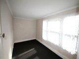 https://images.listonce.com.au/custom/160x/listings/18-college-street-wendouree-vic-3355/902/01575902_img_10.jpg?qBPWqHOFoYg