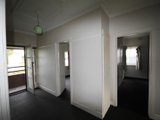 https://images.listonce.com.au/custom/160x/listings/18-college-street-wendouree-vic-3355/902/01575902_img_13.jpg?VXvr7MUhwzk