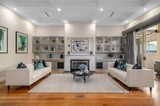 https://images.listonce.com.au/custom/160x/listings/18-compton-street-glen-waverley-vic-3150/962/01721962_img_05.jpg?vcUzhK-McpA