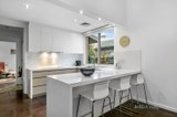 https://images.listonce.com.au/custom/160x/listings/18-coppin-grove-hawthorn-vic-3122/933/01533933_img_05.jpg?JM9EIYmJs9E