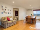 https://images.listonce.com.au/custom/160x/listings/18-corrong-crescent-mooroolbark-vic-3138/440/01526440_img_05.jpg?SX-9QL6uI6o